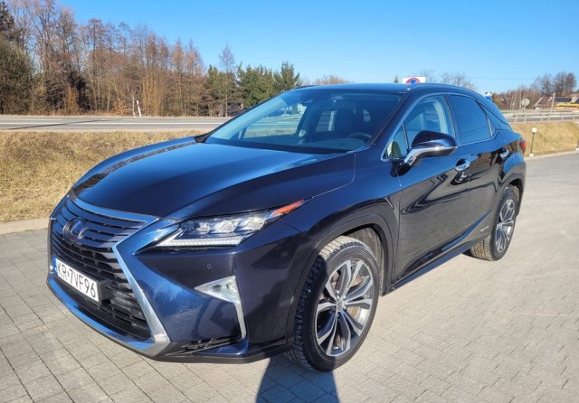 lexus